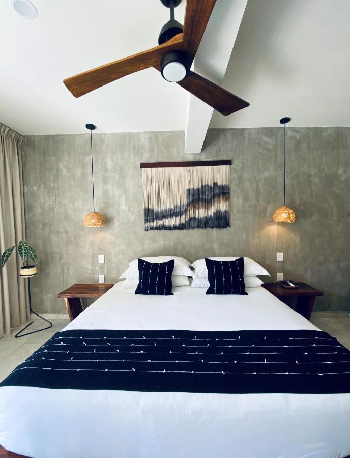 Casa Bicachi - Adults Only Hotel ปูแอร์โตเอสกอนดิโด ภายนอก รูปภาพ